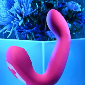 Buck Wild Gyrating Thumping Hands-Free Dual Stimulation Vibrator
